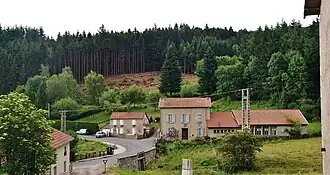A general view of Saint-Nicolas-des-Biefs