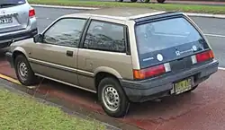Hatchback (pre-facelift)