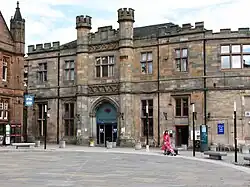 A modern photograph of Gilmour Street railway station