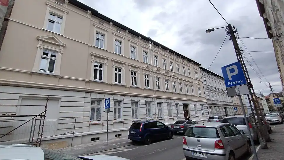 Renovated facade onto Długosza street