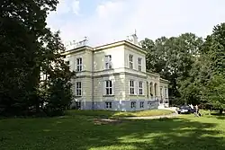 Manor house