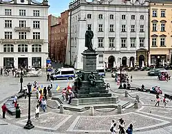 General view of the monument seen from the Cloth Hall