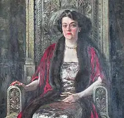 Alma de Bretteville Spreckels and her husband Adolph built the museum and donated it to the city.