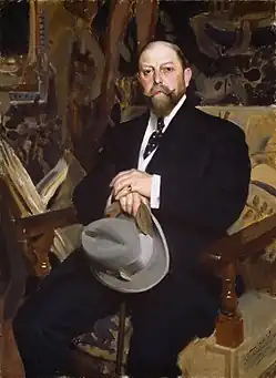 Hugo Reisinger holding a fashionable grey Homburg hat, 1907