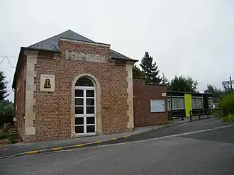 The town hall in Blangy-Tronville