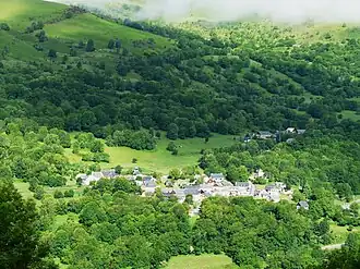 An aerial view of Benque-Dessous-et-Dessus