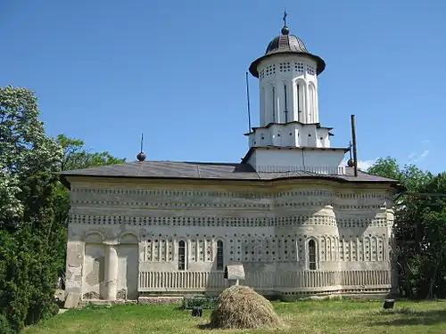 Aroneanu Church in 2008