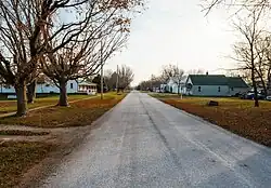 Looking east on Mulberry Street