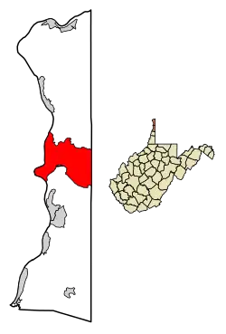Location of Weirton in Hancock and Brooke counties, West Virginia.
