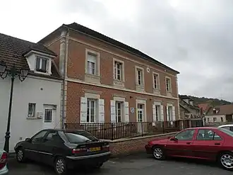 The town hall in Catenoy