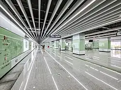 Line 12 concourse (east side)