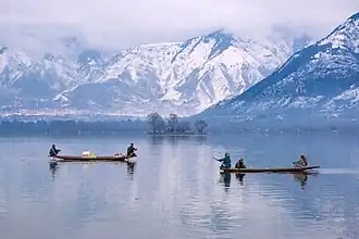 Dal Lake in the middle of Srinagar