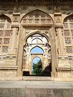 Jali at Champaner, utilizing traditional Indian geometric patterns and Islamic geometry
