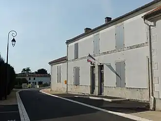 The town hall in Soulignonne