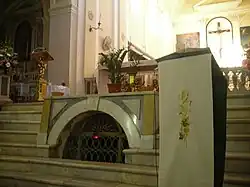 The presbytery in 2007