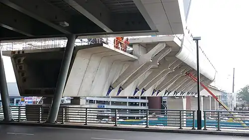 Viaduct at O. R. Tambo International Airport in April 2009