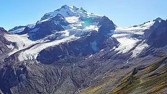 Kennedy Peak (upper right) and Glacier Peak