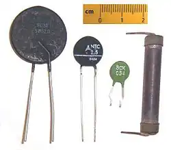 Three thermistors and an URDOX resistor.