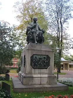 Bronze statue of Henrik Gabriel Porthan in Turku, 1864