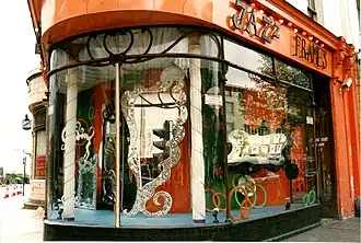 Jazz Frames designer mirror shop, 106 Camden Rd