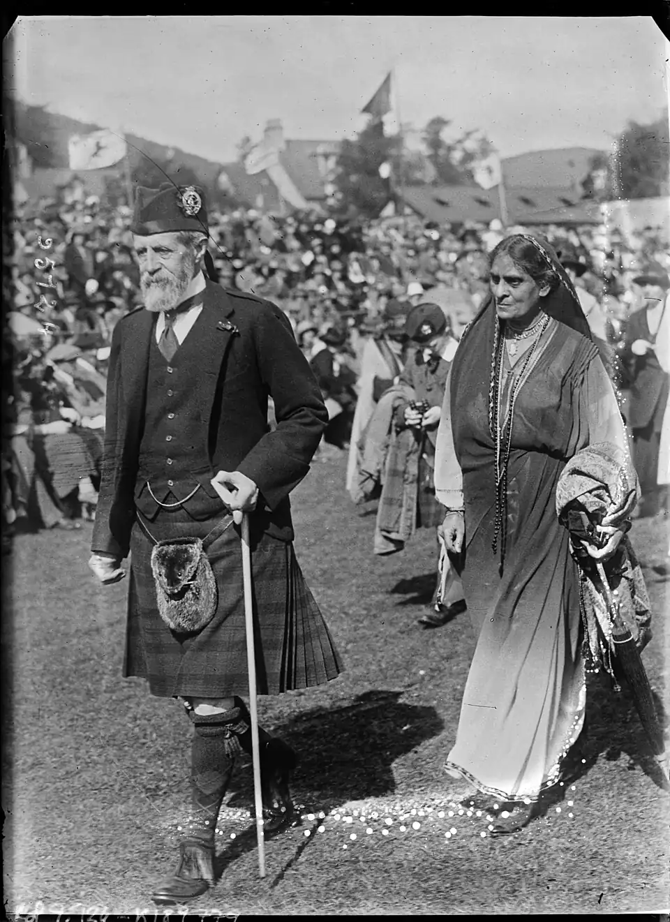 John Hamilton-Gordon, 1st Marquess of Aberdeen and Temair and Cornelia Sorabji, the first Indian woman to practise law in India, at the 1924 Braemar Gathering