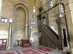 The mihrab (left) and minbar (right)