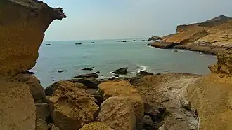 Big rocks at Kund Malir Beach