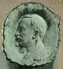 Antony Valabrègue medallion by Félix Charpentier in the Cimetière du Montparnasse.