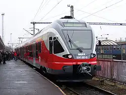 MÁV-Start series 415 FLIRT (old red livery)