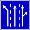 Use of lanes at an intersection