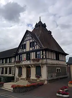 The town hall in La Neuve-Lyre