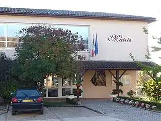 The town hall in Maransin