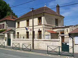 The town hall in Maysel