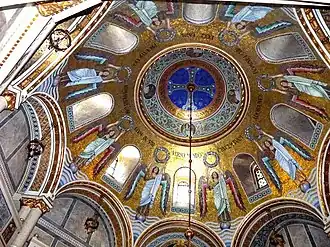 Detail of the main ceiling.