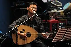 gambus resembling oud