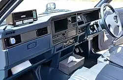 Nissan Cedric standard (QJY31) interior