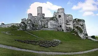 Ruins of Ogrodzieniec gothic castle.