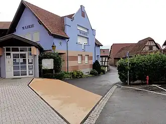 The town hall in Olwisheim