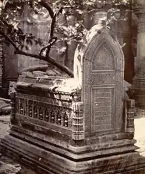 The tomb of Omar bin Ahmad Al Kazaruni in the mosque