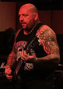 Thurston performing with On Bodies in Japan in 2015
