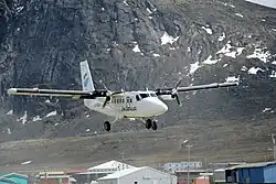 Air Labrador de Havilland Canada DHC-6 Twin Otter on short final for runway 24