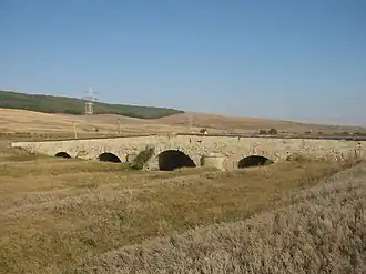 Docolina Bridge, în Chițcani village
