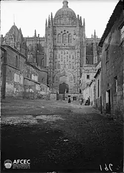New cathedral of Salamanca between 1880 and 1926. Memòria Digital de Catalunya.