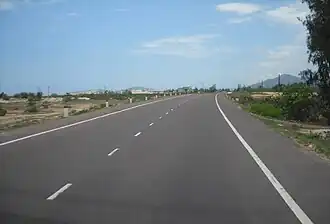 Quốc lộ 1D, đoạn Sông Cầu.jpg