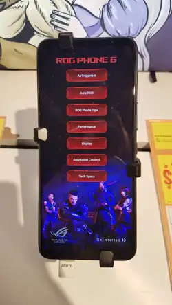 ROG Phone 6 front