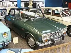 1965 Renault 16 sedan concept