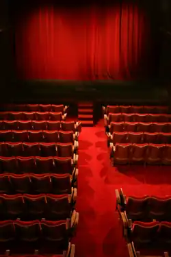 Stage curtain