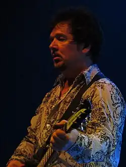 Palmar performing in 2011