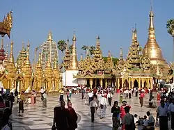A crowded day at Shwedagon