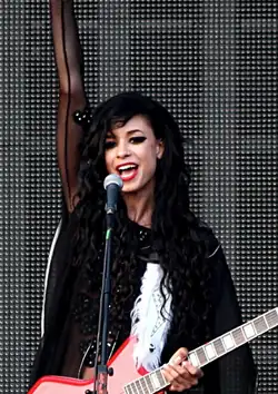 Simonne Jones playing Hydrogen Festival in Padova, Italy 2013